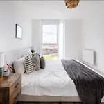 Scandi Style Flat In London With Private Terrace