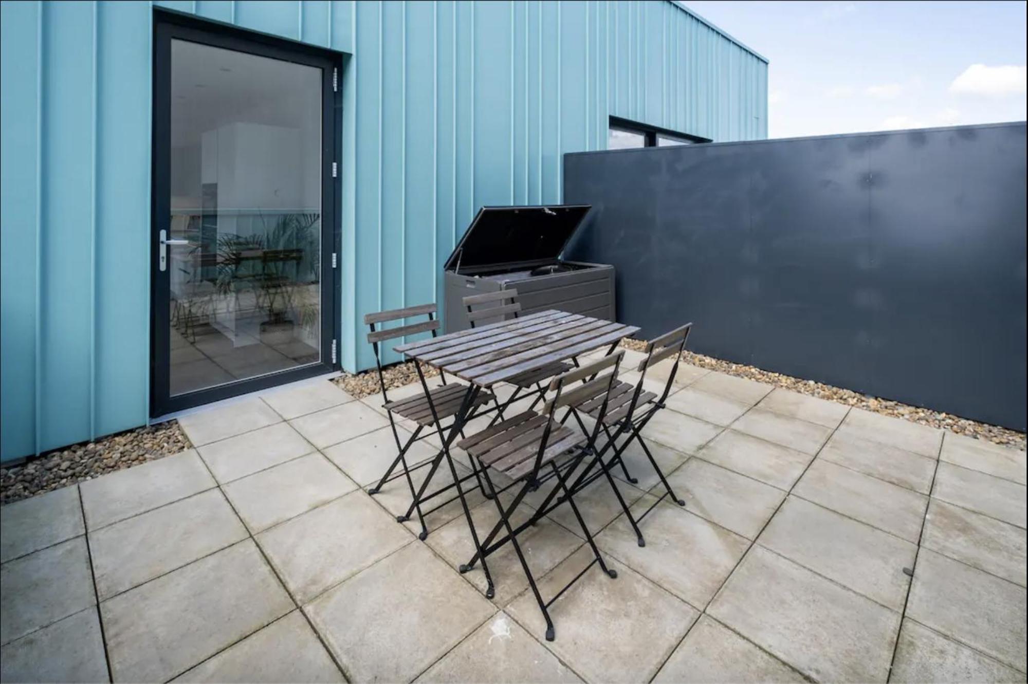 Scandi Style Flat In With Private Terrace