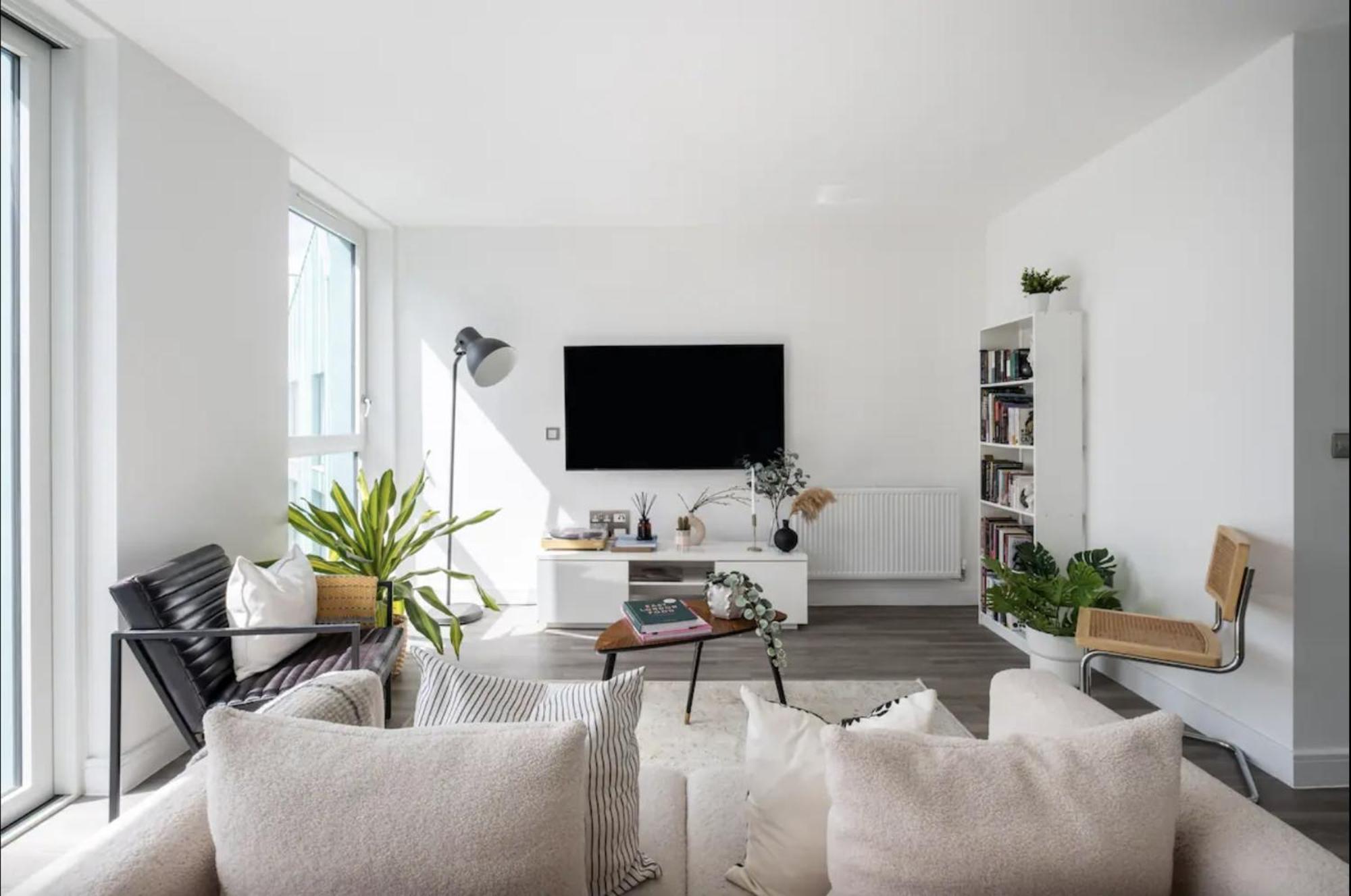 Scandi Style Flat In With Private Terrace Londra